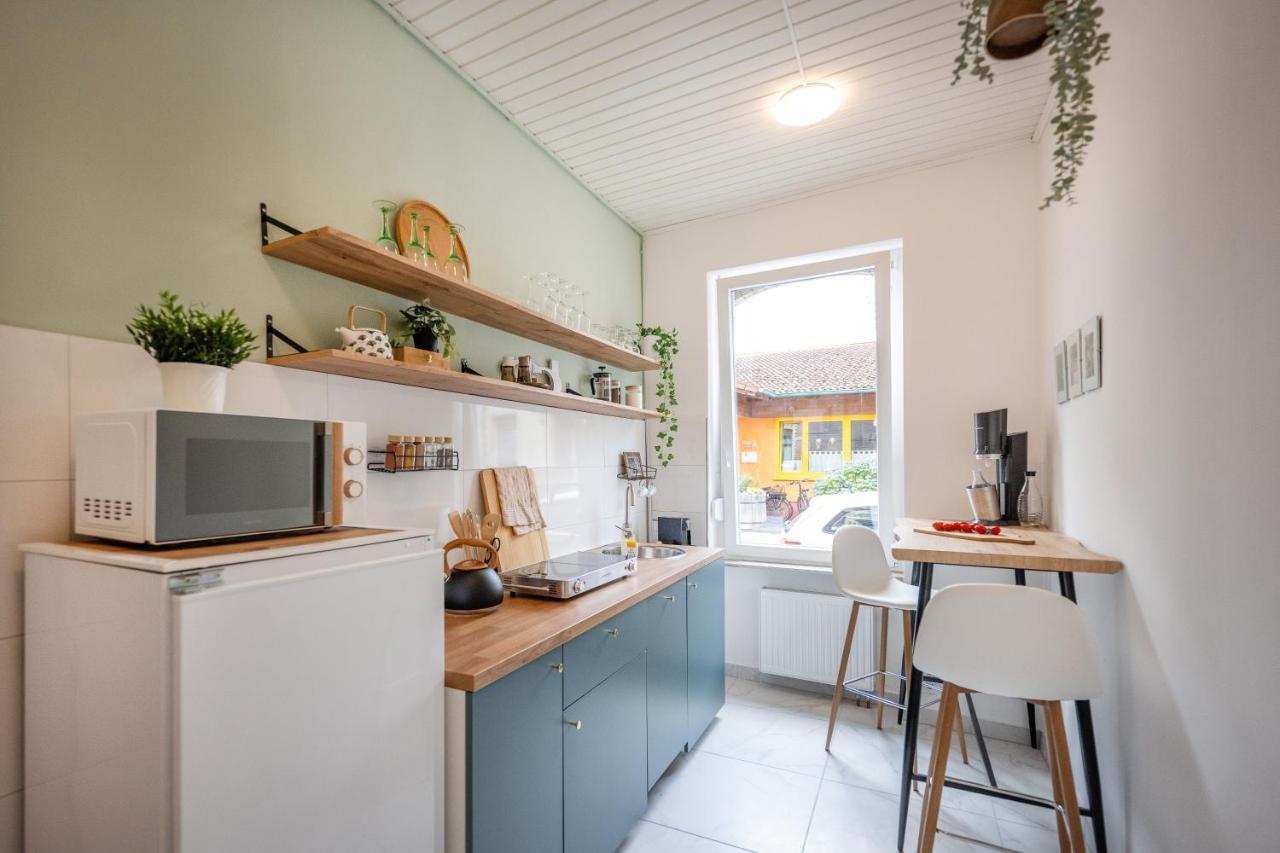Wohlfuehlwohnung Mit 25 Qm Terrasse, Netflix Koblenz  Exterior foto